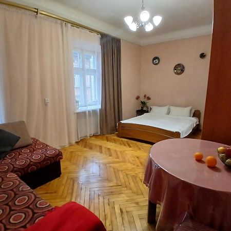 Бюджетная Квартира На Леси Украинки Lwów Zewnętrze zdjęcie